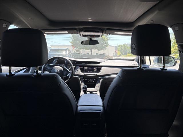 Photo of 2023 Argent Silver Metallic Cadillac XT5