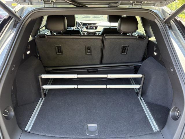 Photo of 2023 Argent Silver Metallic Cadillac XT5