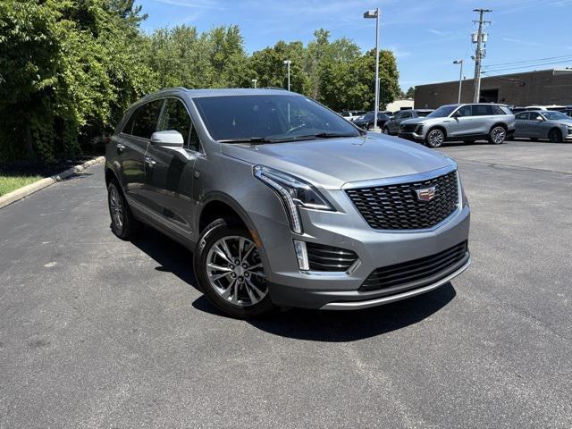 Photo of 2023 Argent Silver Metallic Cadillac XT5