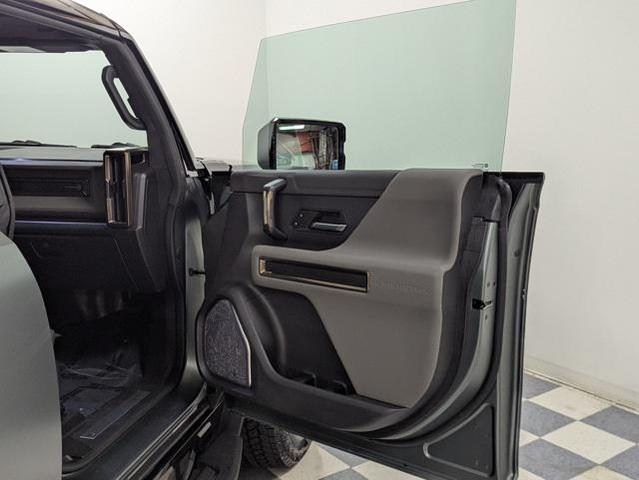 Photo of 2024 Moonshot Green Matte GMC HUMMER EV SUV