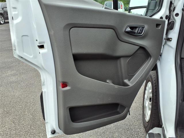 Photo of 2023 Oxford White Ford Transit-250
