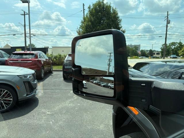 Photo of 2024 Onyx Black GMC Sierra 2500