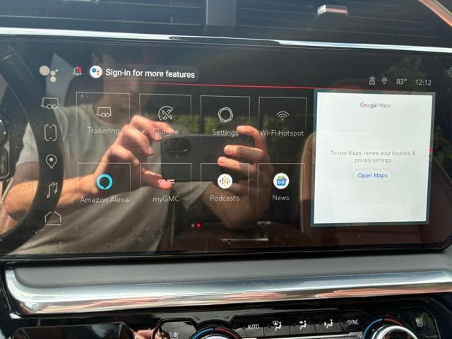 Photo of 2024 Onyx Black GMC Sierra 2500