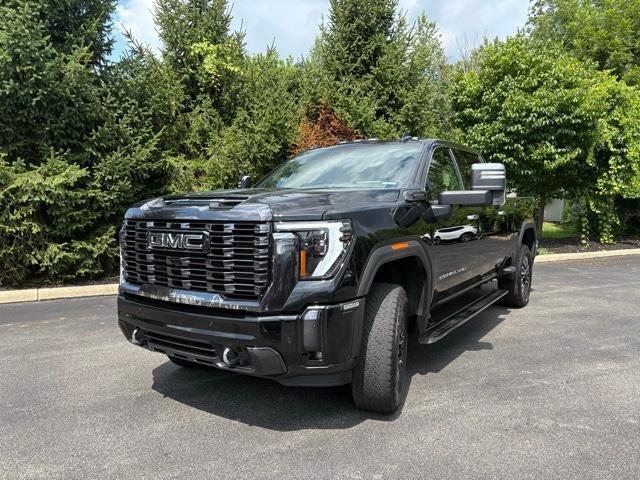 Photo of 2024 Onyx Black GMC Sierra 2500