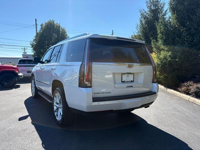 Photo of 2019 Crystal White Tricoat Cadillac Escalade