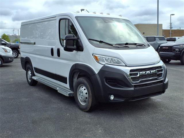 Photo of 2023 Bright White Clearcoat RAM ProMaster 2500