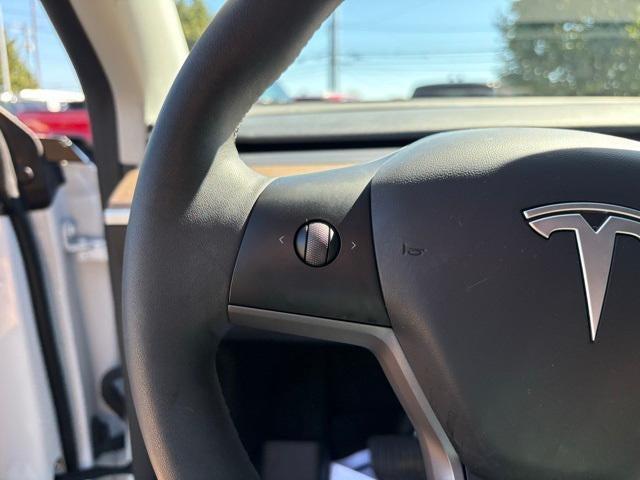 Photo of 2023 Pearl White Multi-Coat Tesla Model Y