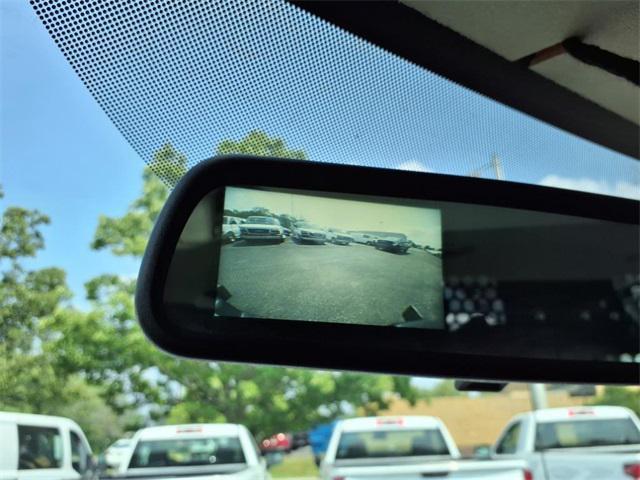 Photo of 2023 Summit White GMC Savana 2500