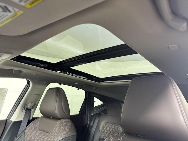 Photo of 2025 Deep Ocean Blue Nissan Murano