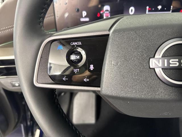 Photo of 2025 Deep Ocean Blue Nissan Murano