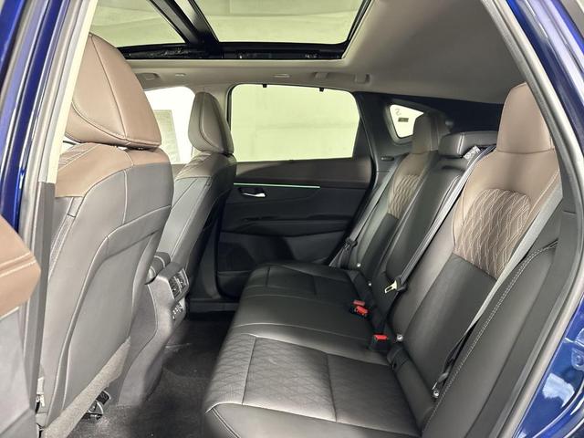 Photo of 2025 Deep Ocean Blue Nissan Murano