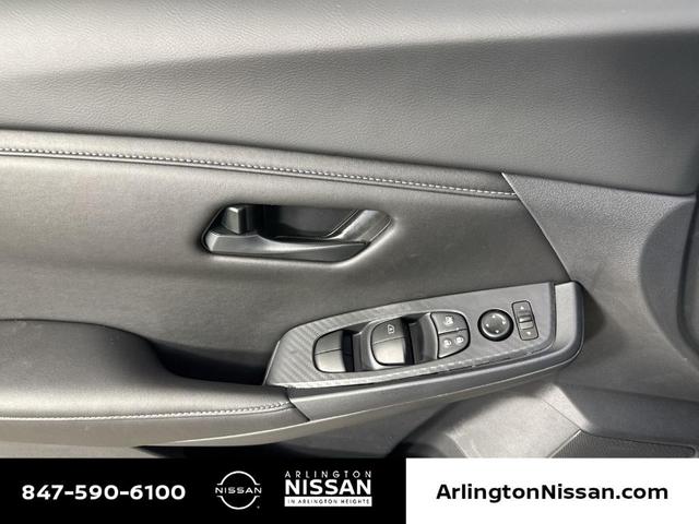 Photo of 2025 Black Nissan Sentra
