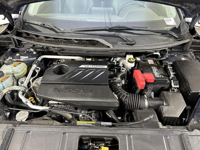 Photo of 2022 Caspian Blue Nissan Rogue