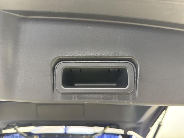 Photo of 2022 Caspian Blue Nissan Rogue