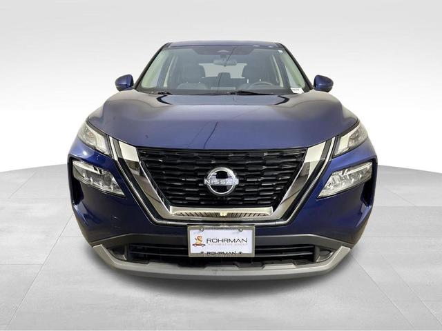 Photo of 2022 Caspian Blue Nissan Rogue
