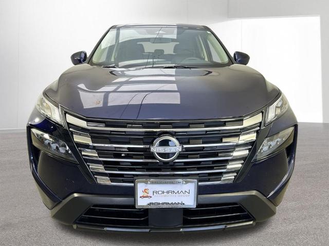 Photo of 2025 Deep Ocean Blue Nissan Rogue