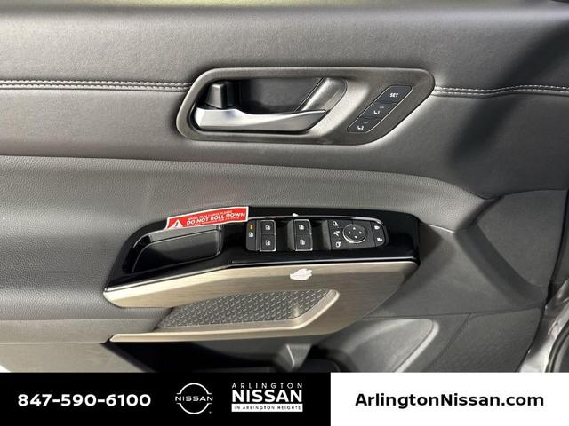 Photo of 2025 Gun Metallic Nissan Pathfinder