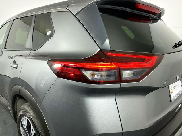 Photo of 2023 Gun Metallic Nissan Rogue