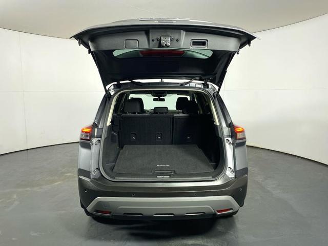 Photo of 2023 Gun Metallic Nissan Rogue