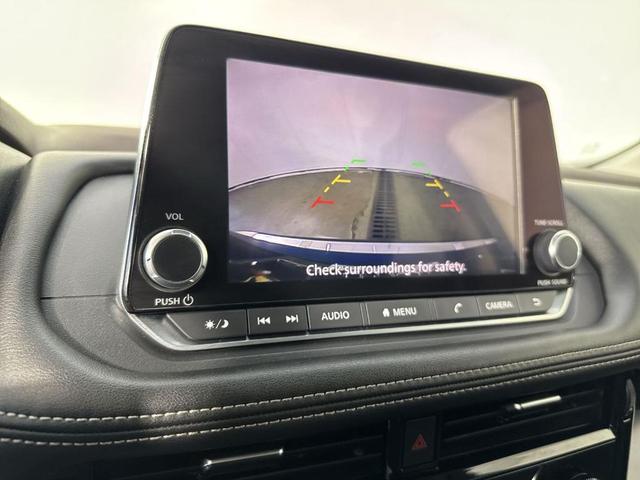 Photo of 2022 Caspian Blue Nissan Rogue