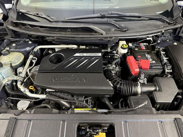 Photo of 2022 Caspian Blue Nissan Rogue