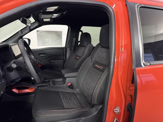 Photo of 2025 Afterburn Orang Nissan Frontier