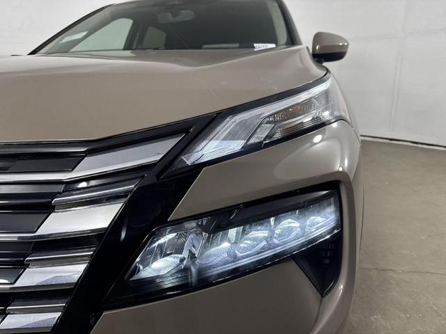 Photo of 2025 Baja Storm Nissan Rogue