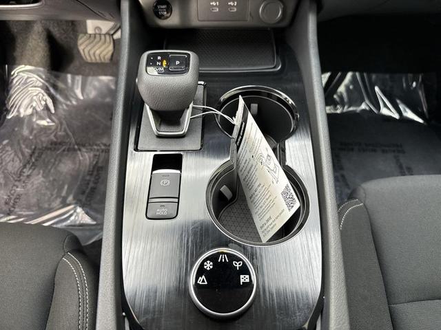 Photo of 2025 Scarlet Ember Nissan Rogue