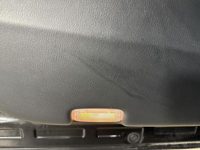Photo of 2020 Magnetic Black Nissan Pathfinder