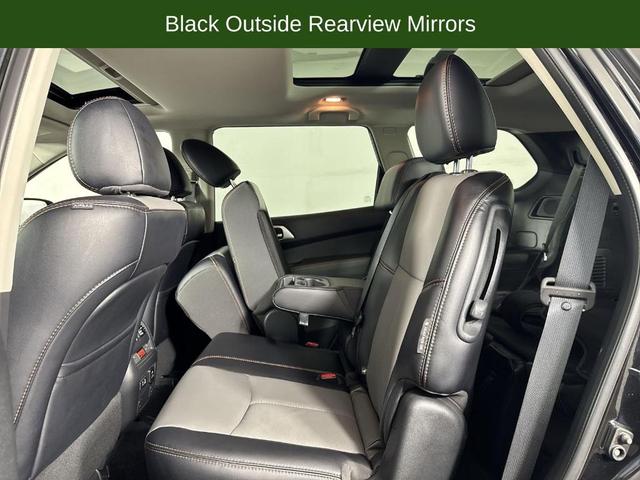 Photo of 2020 Magnetic Black Nissan Pathfinder