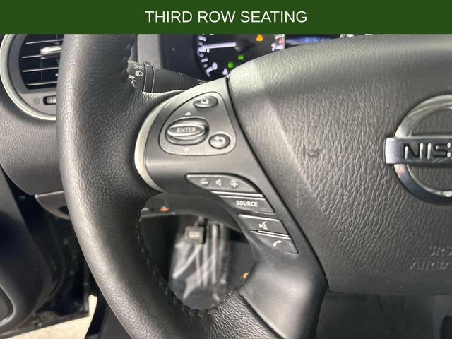 Photo of 2020 Magnetic Black Nissan Pathfinder