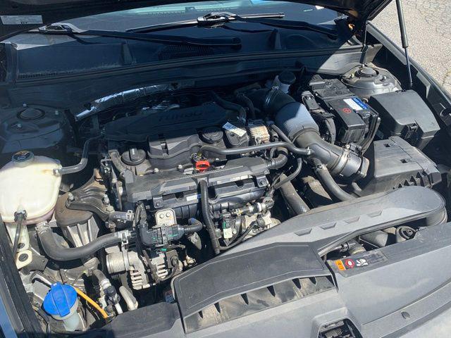 Photo of 2022 Phantom Black Hyundai SONATA