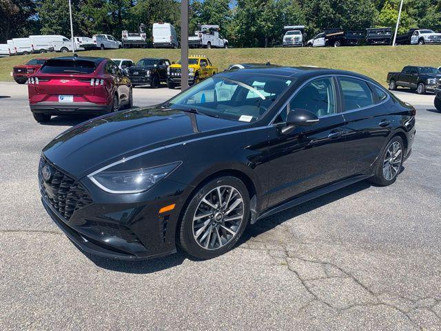 Photo of 2022 Phantom Black Hyundai SONATA