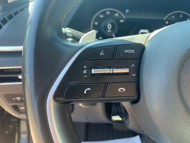 Photo of 2022 Phantom Black Hyundai SONATA