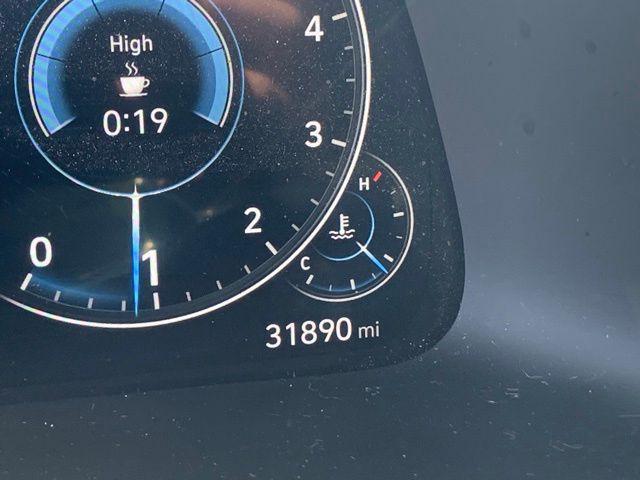 Photo of 2022 Phantom Black Hyundai SONATA