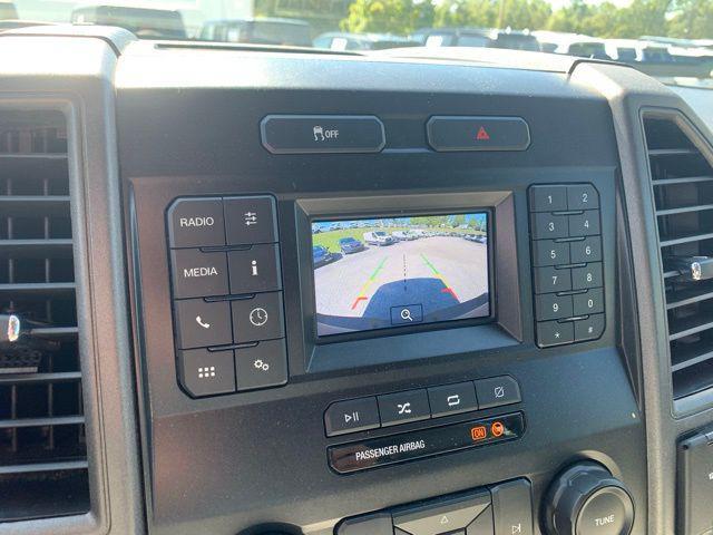 Photo of 2021 Oxford White Ford F-350
