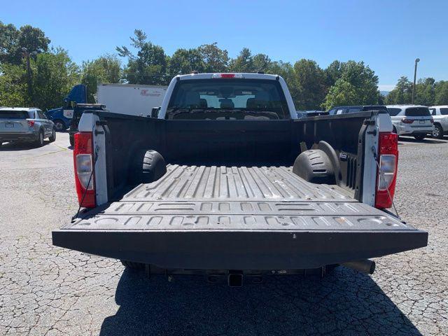 Photo of 2021 Oxford White Ford F-350