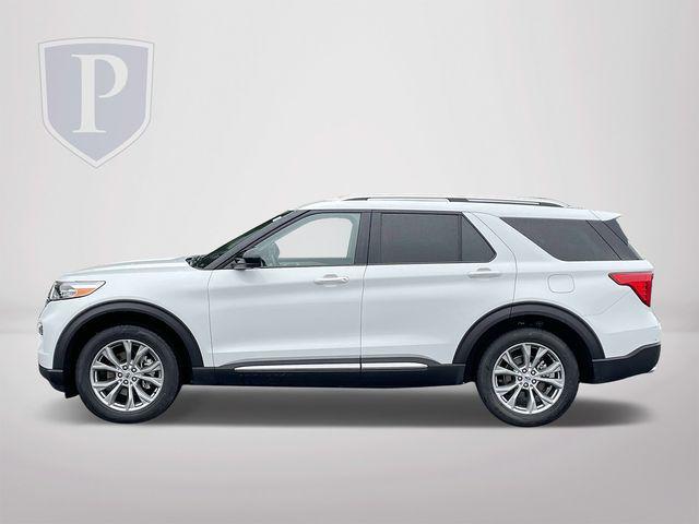 Photo of 2023 Oxford White Ford Explorer