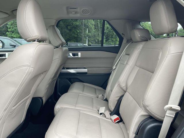Photo of 2023 Oxford White Ford Explorer
