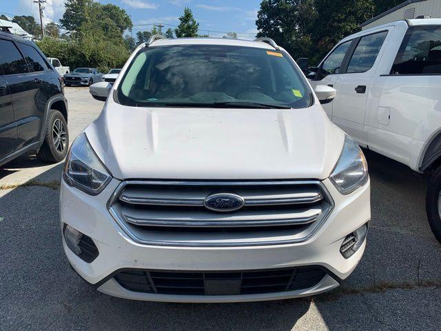 Photo of 2019 White Platinum Ford Escape