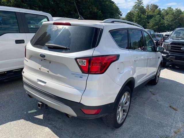 Photo of 2019 White Platinum Ford Escape