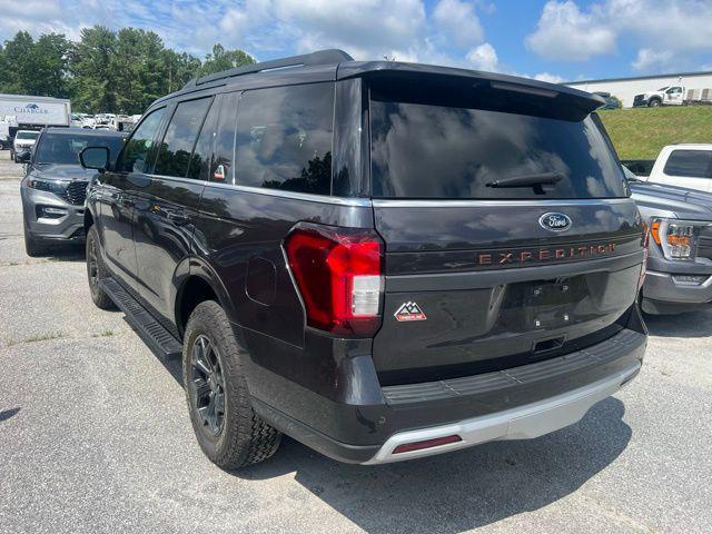 Photo of 2024 Dark Matter Gray Metallic Ford Expedition