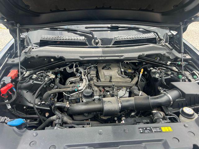 Photo of 2020 Santorini Black Metallic Land Rover Defender