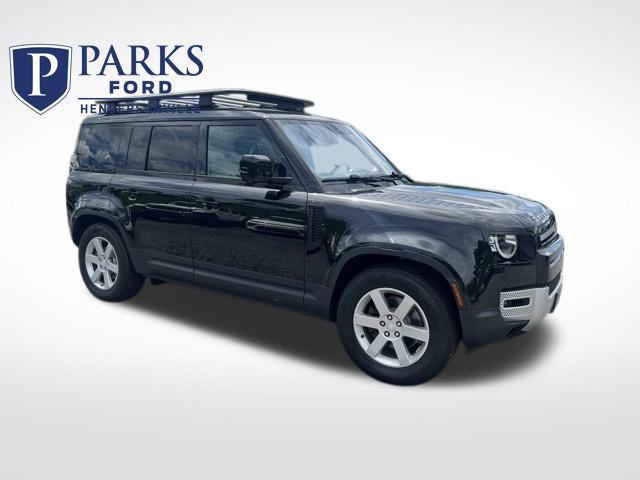 Photo of 2020 Santorini Black Metallic Land Rover Defender