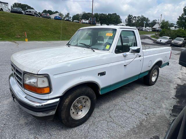 Photo of 1994 WHITE Ford F-150