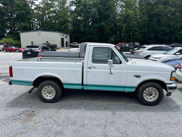 Photo of 1994 WHITE Ford F-150