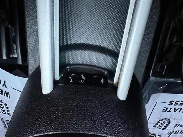 Photo of 2014 Light White MINI Countryman