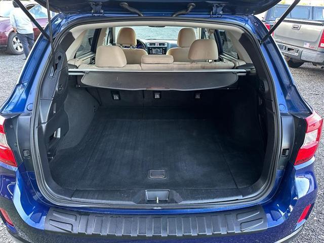 Photo of 2017 Blue Subaru Outback