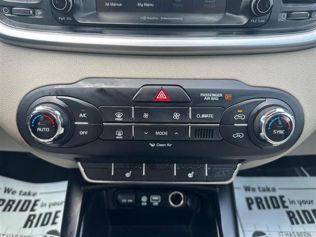 Photo of 2017 Blaze Blue Kia Sorento