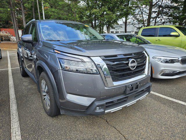 2022 Nissan Pathfinder